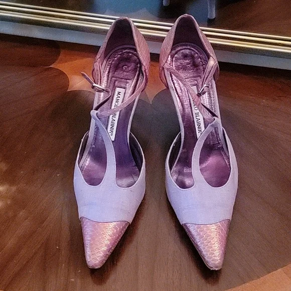 Manolo Blahnik heels - Picture 2 of 8